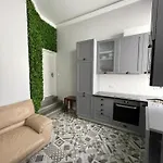 Apartamento T1+1 no coração de Lisboa